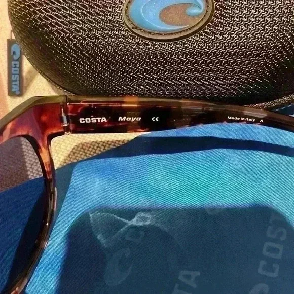 Costa Maya women’s sunglasses with case - Picture 3 of 8
